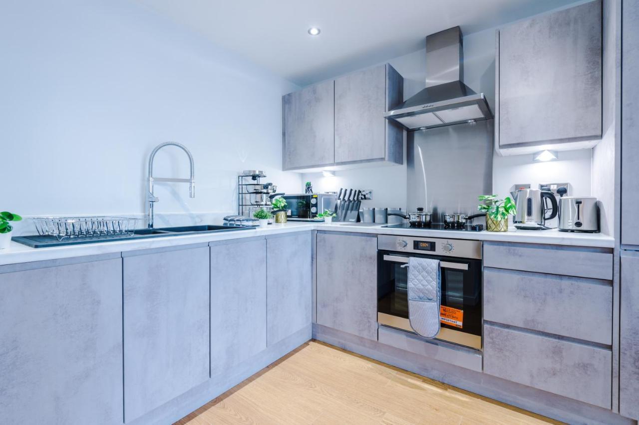 ✰Onpoint - Modern 2 Bed Apartment Close To Centre✰ Leeds  Exterior foto