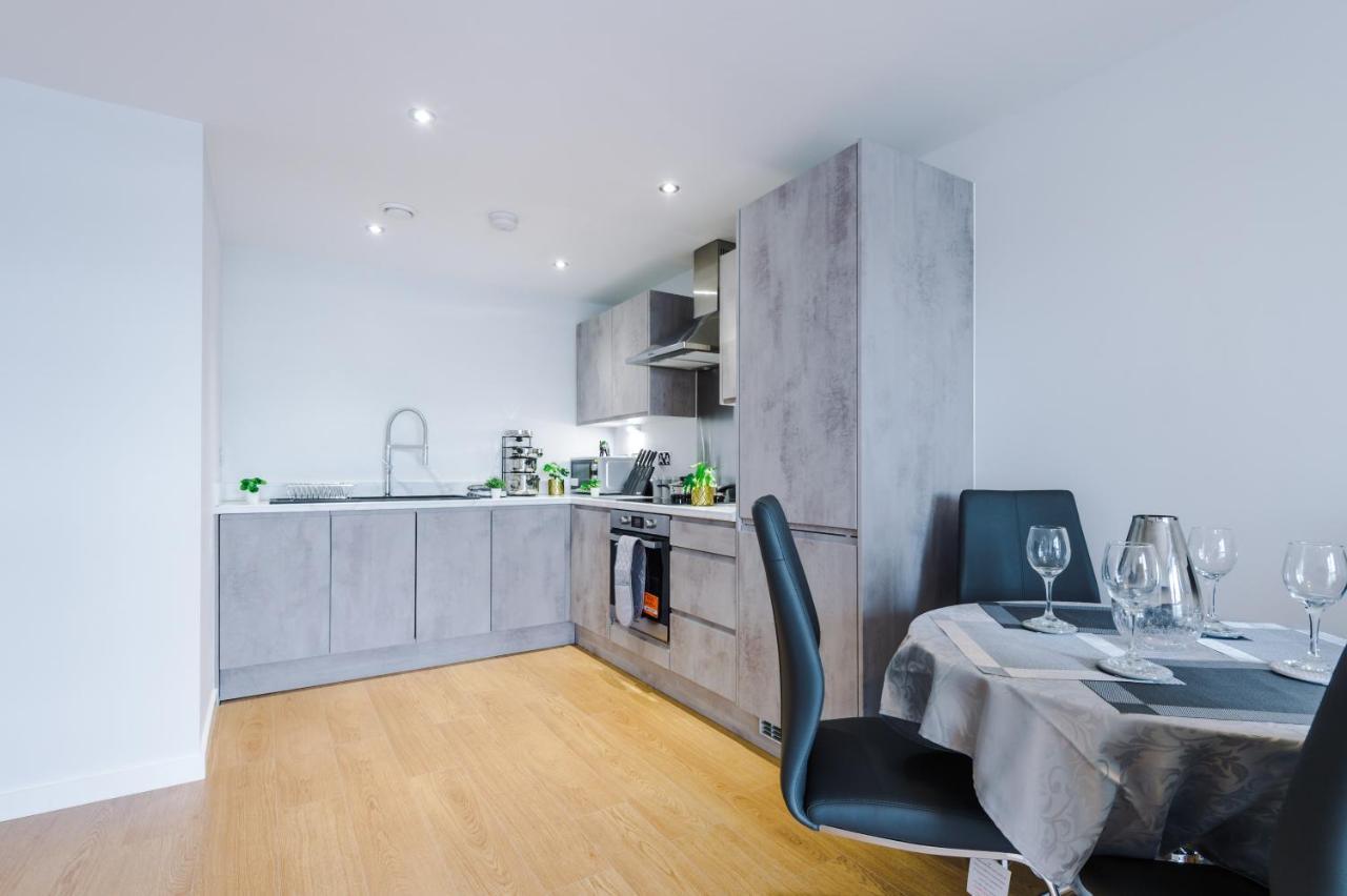 ✰Onpoint - Modern 2 Bed Apartment Close To Centre✰ Leeds  Exterior foto