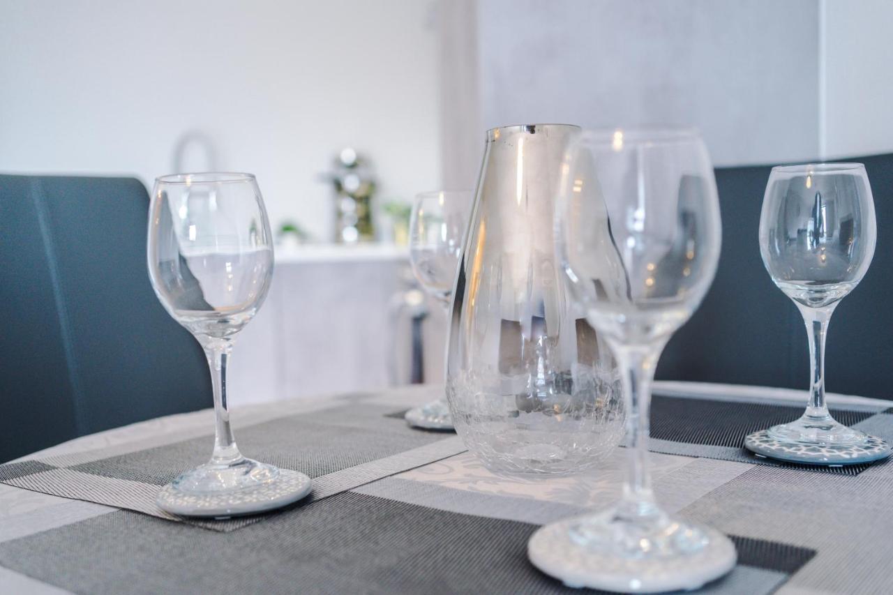 ✰Onpoint - Modern 2 Bed Apartment Close To Centre✰ Leeds  Exterior foto
